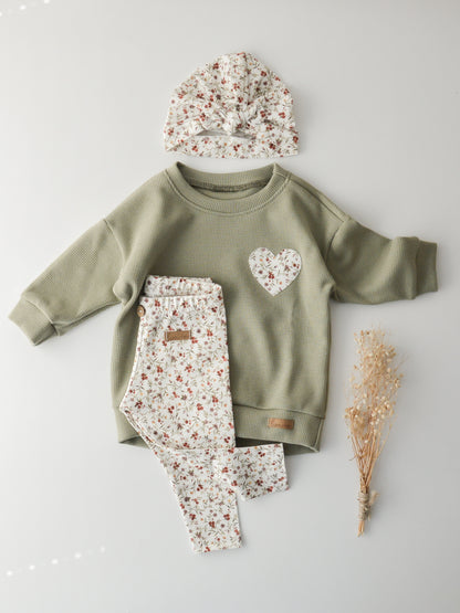 Oversize Sweater Blossom Heart