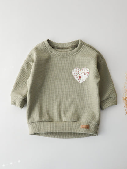 Oversize Sweater Blossom Heart