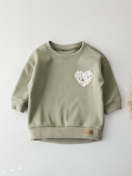 Oversize Sweater Blossom Heart
